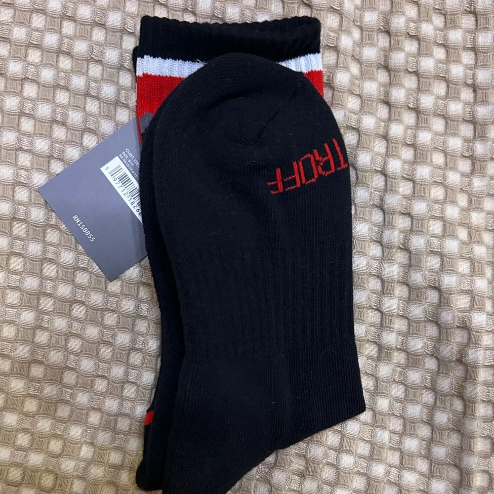 (3) Pack- Fort Troff Black & Red Men's Crew Socks w/zipper pockets